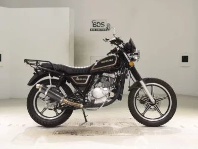 Suzuki GN125-2F