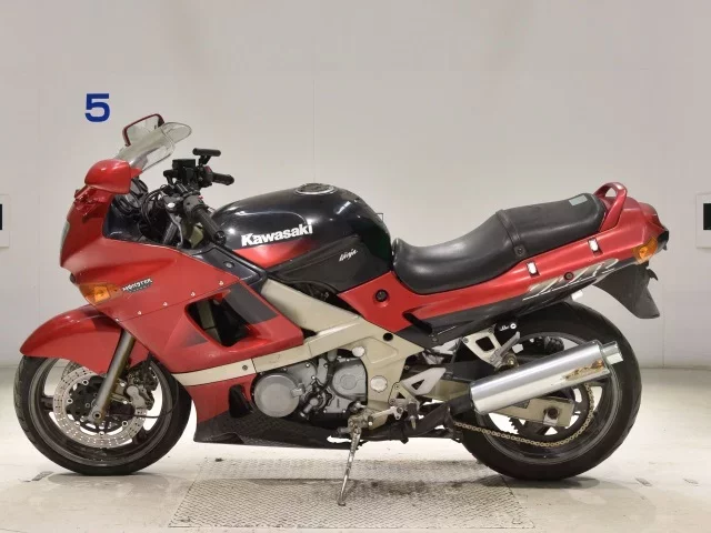 Kawasaki ZZR400-2