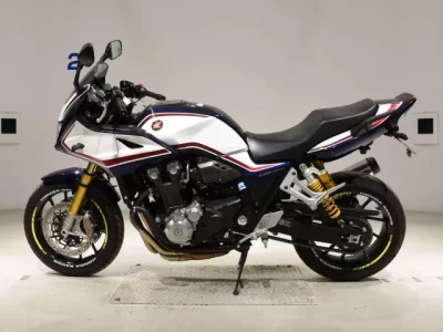 Honda CB1300S BOL D OR -3SP лот № 5021 оценка 5  с аукциона в Японии 2