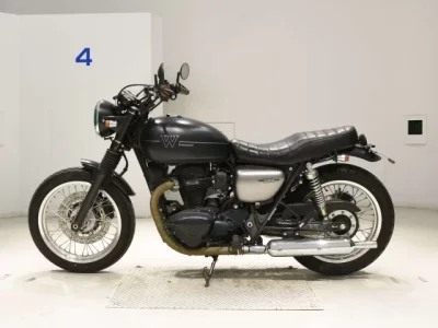 Kawasaki W800-2 лот № 5264 оценка 4  с аукциона в Японии 2