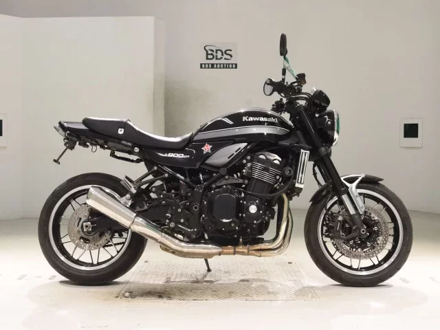 Kawasaki Z900RS лот № 7812 оценка 5  с аукциона в Японии