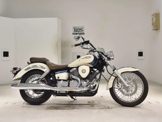 Yamaha DRAGSTAR 250 лот № 2617 оценка 5  с аукциона в Японии