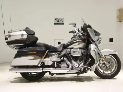 Harley-Davidson HARLEY FLHTCUSE1800CVO  с аукциона в Японии