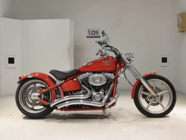 Harley-Davidson HARLEY FXCWC1580 лот № 0254 оценка 4  с аукциона в Японии
