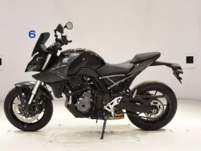 Suzuki GSX-8S