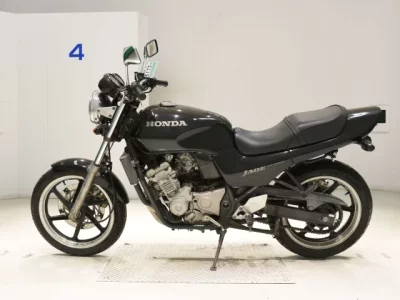 Honda JADE  с аукциона в Японии