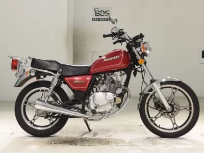 Suzuki GN125H