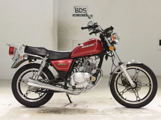 Suzuki GN125H