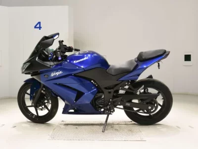 Kawasaki NINJA250R  с аукциона в Японии