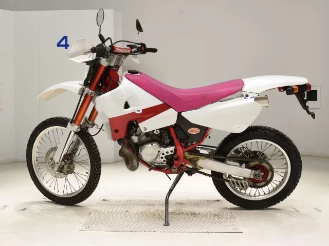 Yamaha DT200WR