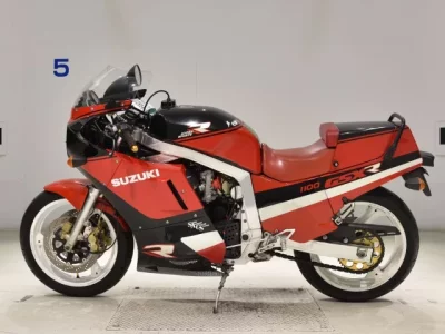 Suzuki GSX-R1100  с аукциона в Японии