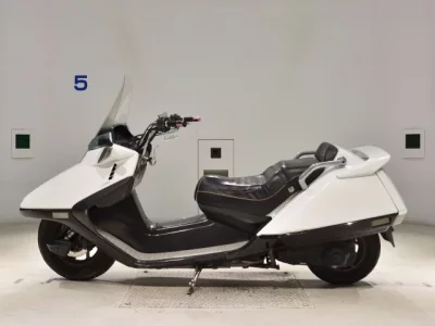 Honda HELIX  с аукциона в Японии