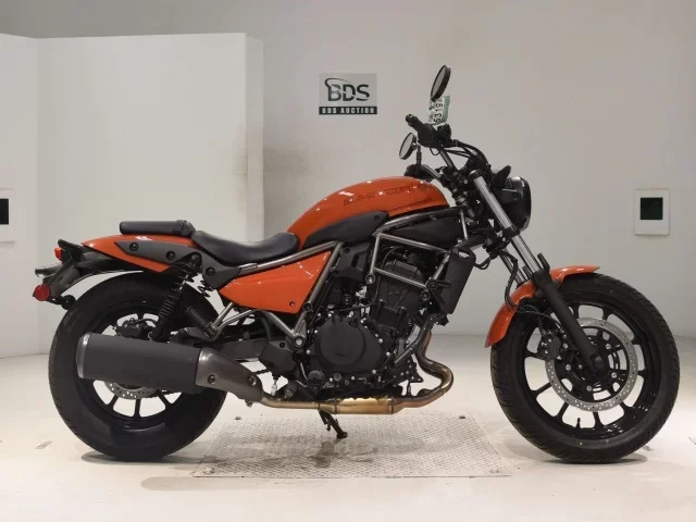 Kawasaki ELIMINATOR 400-3 лот № 5319 оценка 7  с аукциона в Японии