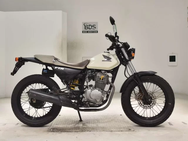 Honda FTR223 лот № 2899 оценка 4  с аукциона в Японии