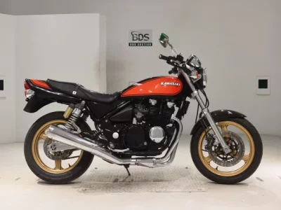 Kawasaki ZEPHYR400K  с аукциона в Японии