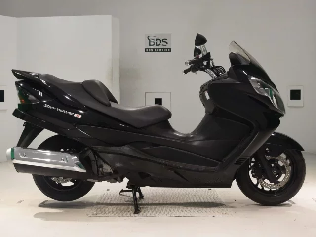 Suzuki SKYWAVE 250S-3 лот № 0273 оценка 4  с аукциона в Японии