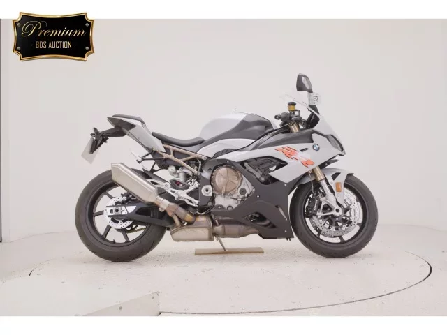 BMW  S1000RR лот № 7509 оценка 7  с аукциона в Японии