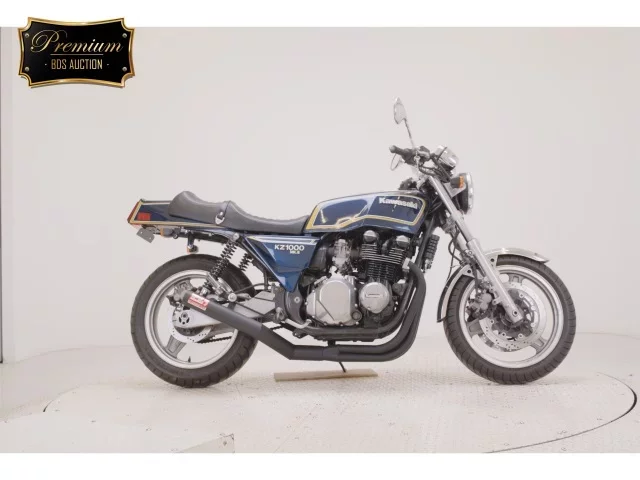 Kawasaki ZEPHYR750 лот № 2515 оценка 4  с аукциона в Японии