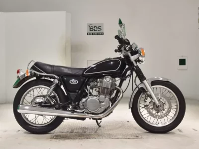 Yamaha SR400-3  с аукциона в Японии