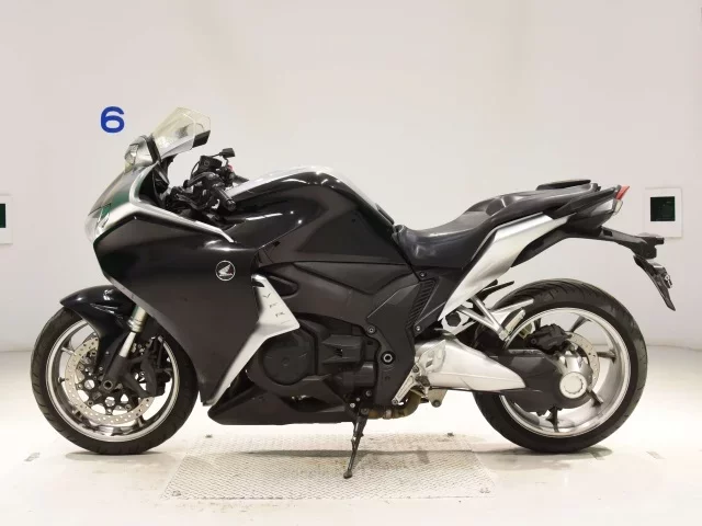 Honda VFR1200FD