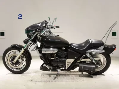 Honda MAGNA 250  с аукциона в Японии