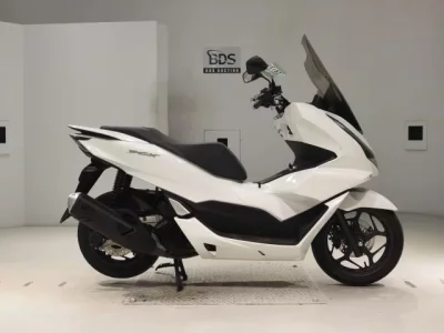 Honda PCX125-4