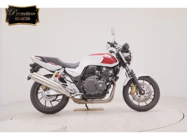 Honda CB400SFV-4 лот № 7543 оценка 5  с аукциона в Японии