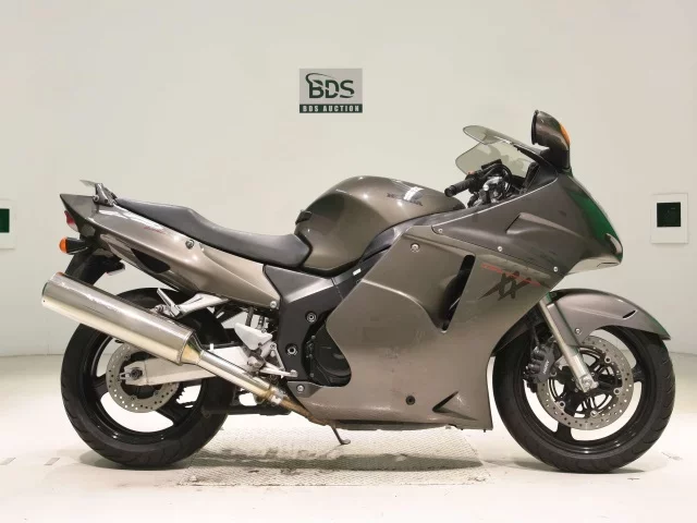 Honda CBR1100XX лот № 0438 оценка 4  с аукциона в Японии