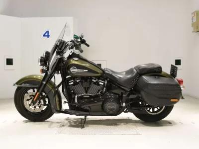 Harley-Davidson HARLEY FLHCS1870  с аукциона в Японии