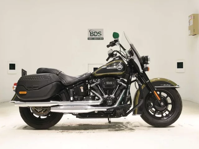 Harley-Davidson HARLEY FLHCS1870 лот № 5176 оценка 5  с аукциона в Японии