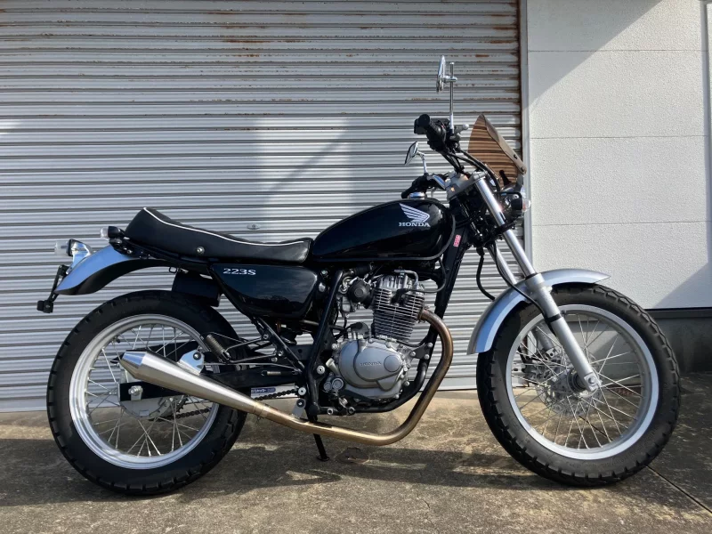 Honda CB223S