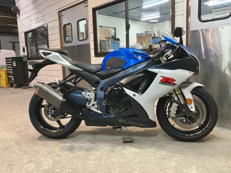 Suzuki GSX-R750