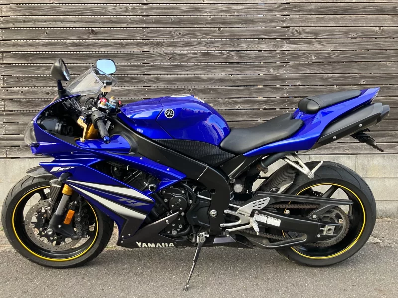 Yamaha YZF-R1
