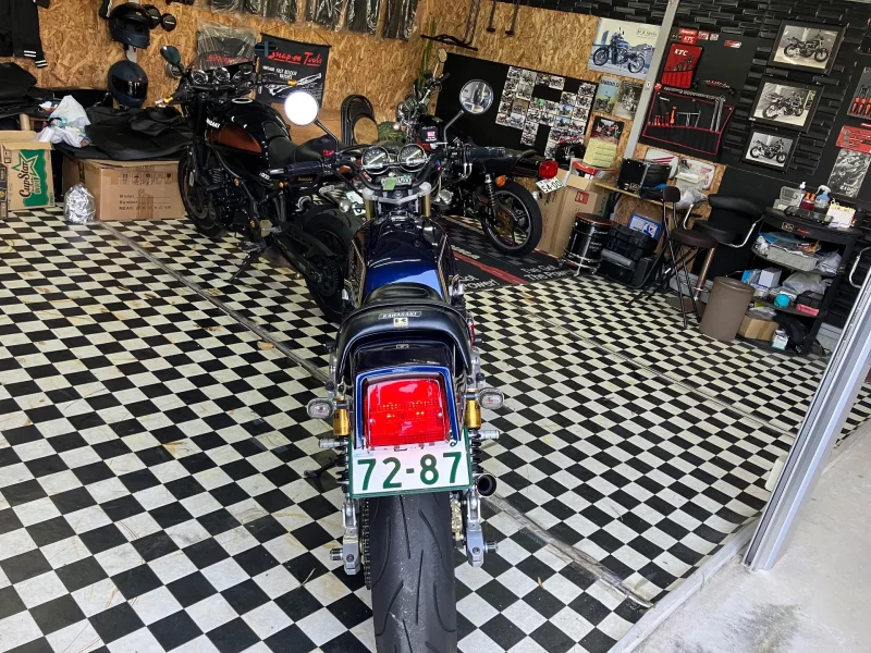 Kawasaki ZEPHYR750
