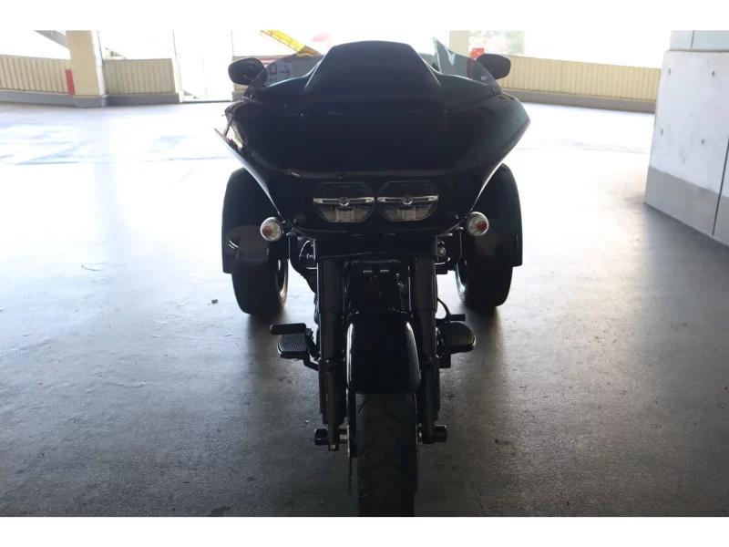 Harley-Davidson HARLEY FLTRT ROAD GLIDE 3