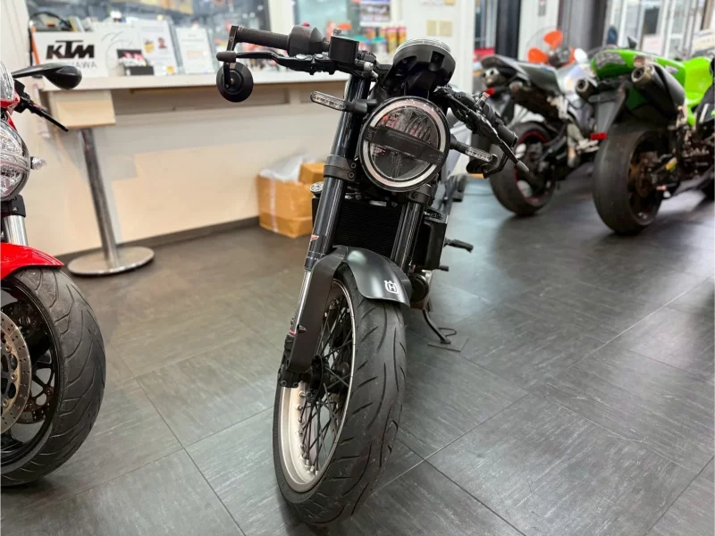 Other HUSQUARNA VITPILEN401