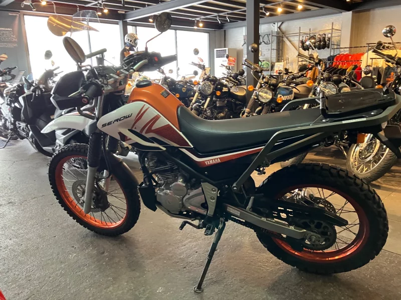 Yamaha SEROW 250