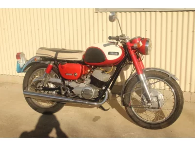 Yamaha YDS3