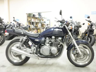 Kawasaki ZEPHYR750