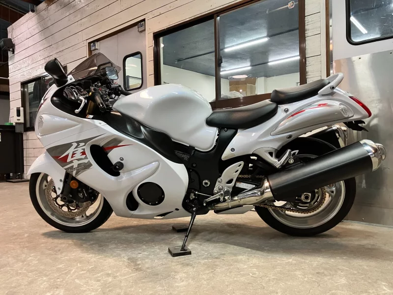 Suzuki GSX1300R HAYABUSA