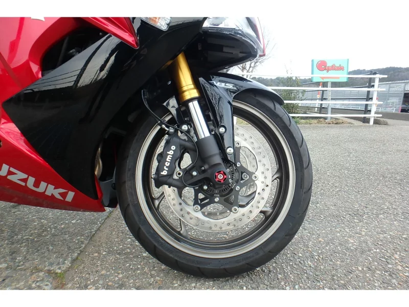 Suzuki GSX-S1000F
