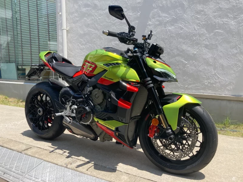 Ducati  STREET FIGHTER V4 RAN BO лот № 04061 оценка 5  с аукциона в Японии