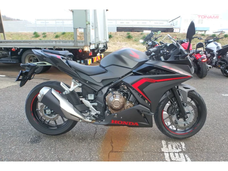 Honda CBR400R ABS лот № 02084 оценка 4  с аукциона в Японии