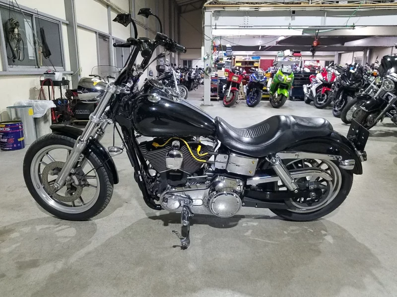 Harley-Davidson HARLEY FXDL1580