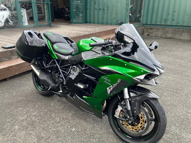 Kawasaki Ninja H2 SX SE+ лот № 02105 оценка 4  с аукциона в Японии
