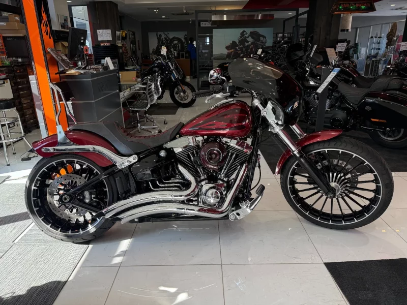 Harley-Davidson HARLEY FXSB BREAKOUT лот № 02110 оценка 4  с аукциона в Японии