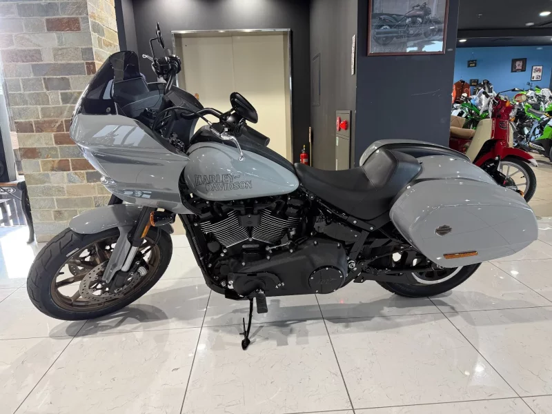 Harley-Davidson HARLEY FXLRST