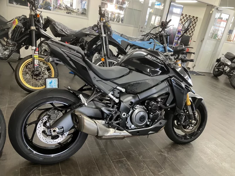 Suzuki GSX-S1000