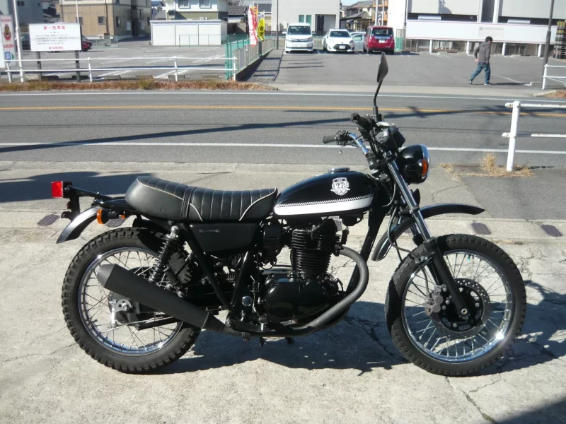 Kawasaki 250TR лот № 00158 оценка 4  с аукциона в Японии