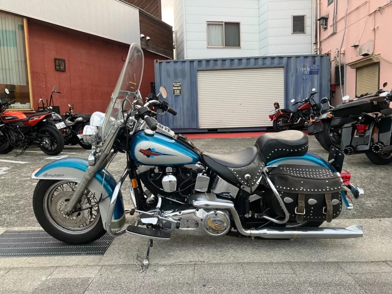 Harley-Davidson HARLEY FLSTC